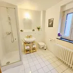 Apartamento Relaxing 1 Bedroom In Limpertsberg